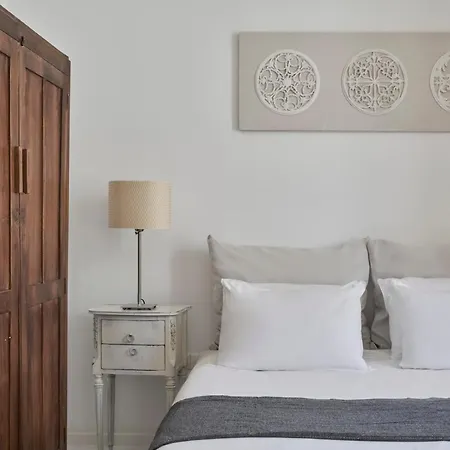 Town Mansion By Monocle Apartment