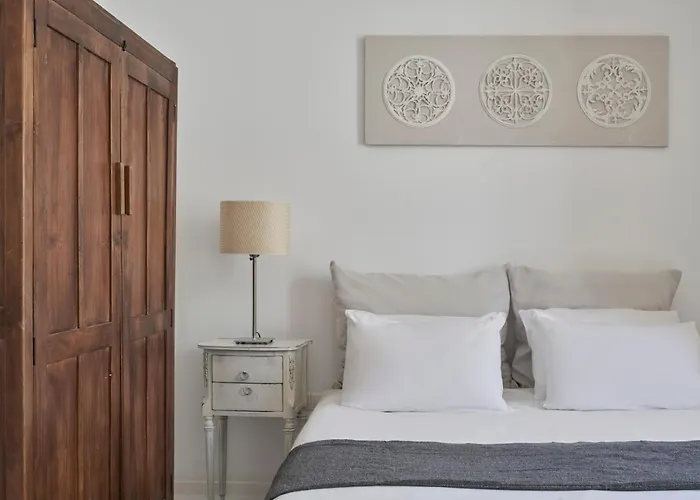 Town Mansion By Monocle Apartment